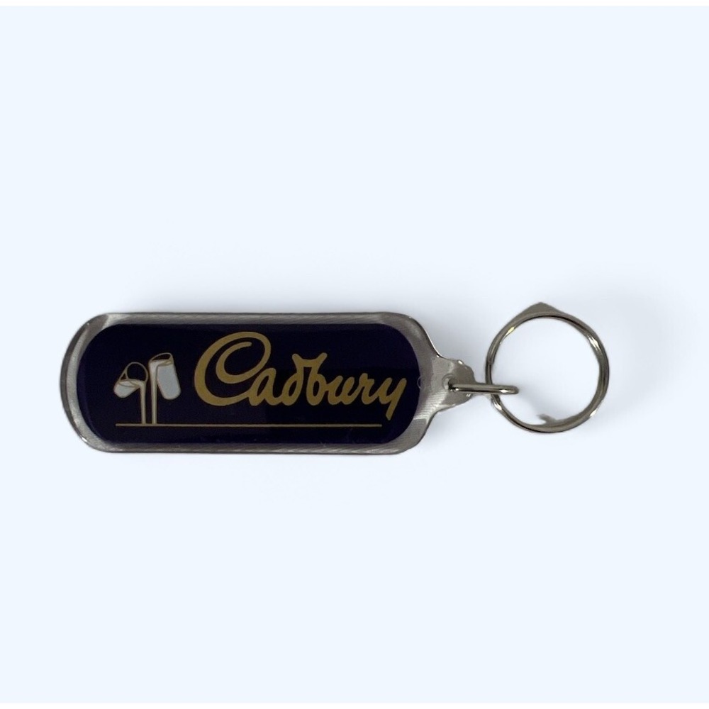 VINTAGE CADBURY CHOCOLATE LUCITE PROMO KEY CHAIN KEYRING - Picture 2 of 2